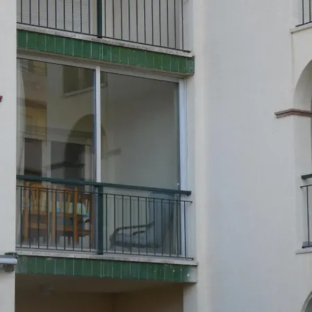 Apartment Golf 8